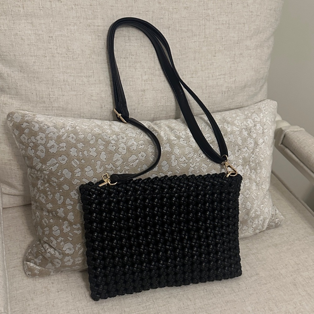 Chic Black Woven Crossbody Bag